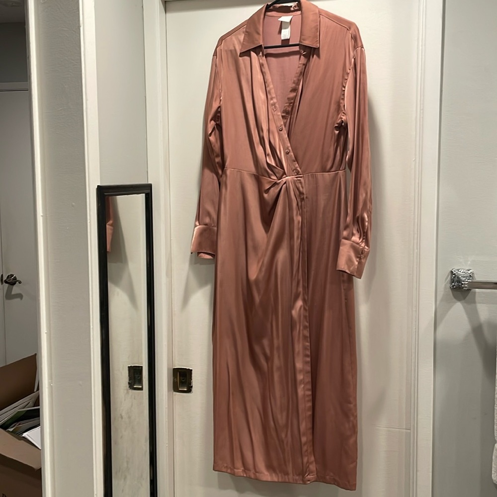 H&M wrap dress, size small, blush pink